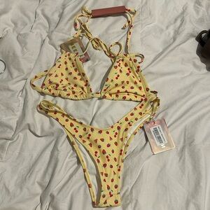 NWT size small bikini set